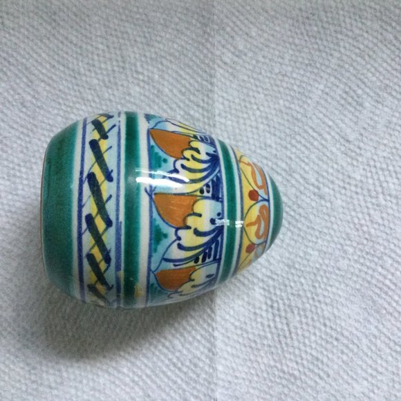 Hand-painted ceramic egg egg-shaped paperweight made in Italy - Picture 6 of 6
